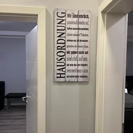 In Nrw Apartment *